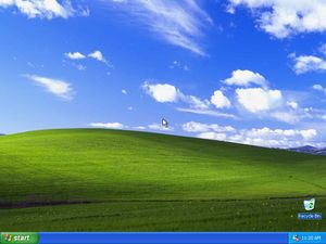 windows_xp_desktop.jpg